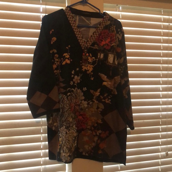 Kurti - Picture 3 of 3